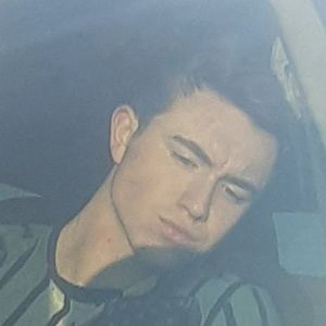 Meet your Posher, Brady